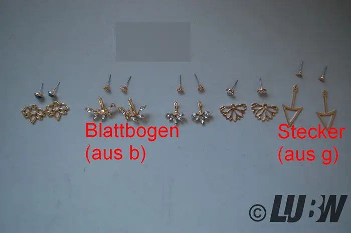 Foto del aviso oficial: Tasnunisa Ohrstecker-Set für Damen, Mädchen, hohle Lotusblüte, Ohrringe, Jacken, Kristall, schlichte Ohrringe  — riesgo: Riesgos químicos
