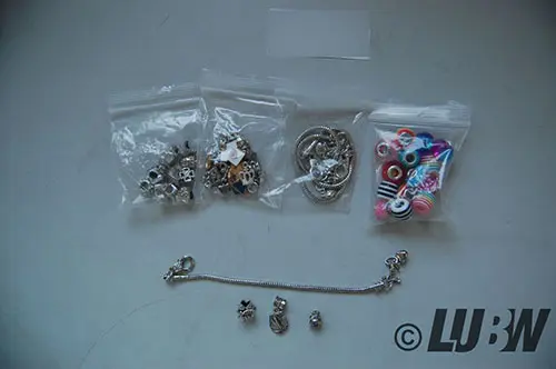 Photo de l’avis officiel: Creen Mädchen Spielzeug Geschenk 4-12 Jahre, Charm Armband Kit DIY Schmuck Bastelset Mädchen Geschenke 7 8 Bra — risque: Risque chimique