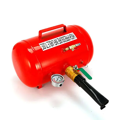 Foto dell’avviso ufficiale: 40 Liter Reifenfüller Blaster d'aria — rischio: Lesioni