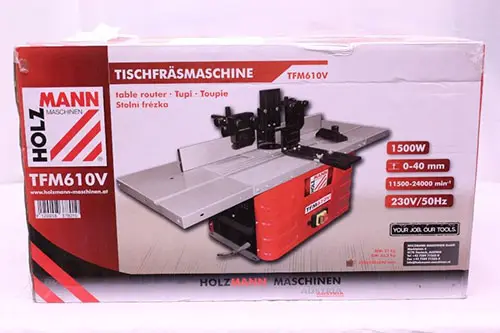 Foto dell’avviso ufficiale: Holzmann Single spindle vertical moulder Pöytäjyrsin Router da tavolo in legno — rischio: Scossa elettrica