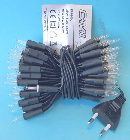 Photo from the official notice: CMI Chain of mini fairy lights lighting chain — electric shock risk
