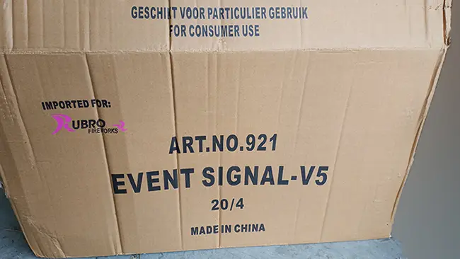 Foto uit de officiële melding: Rubro Fireworks Event Signal-v5 Vuurwerk — risico: Verwonding