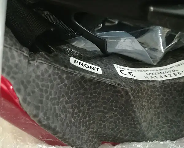 Photo de l’avis officiel: EVADE Casque de vélo — risque: Blessures (A12/00637/22)
