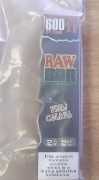 Photo from the official notice: Raw Bar Raw Bar 600 Approx. Tasty Puffs 20 mg/ml (2%) disposable electronic cigarette — chemical risk
