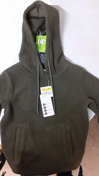 Foto aus der offiziellen Meldung: BRISTOL Bristol hoodie Kinder Kapuzenpullover — Risiko: Strangulierung