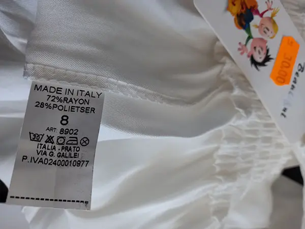Foto uit de officiële melding: Beautiful Kinderblouse — risico: Verwonding & Verwurging