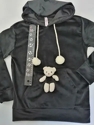 Foto do aviso oficial: Espiri Roupa de desporto infantil — risco: Ferimentos & Estrangulamento