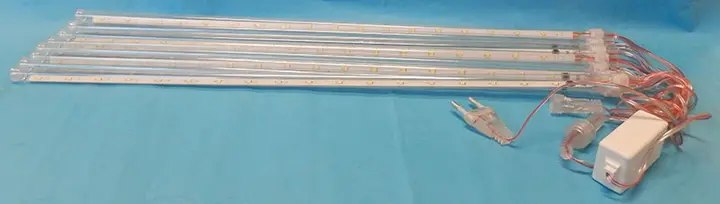 Photo de l’avis officiel: SMD METEOR TUBE / LED-es világítás Chaîne d’éclairage — risque: Brûlures & Choc électrique