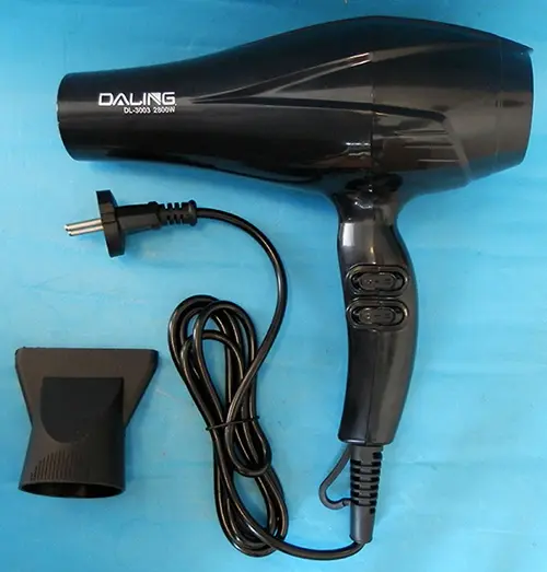 Foto do aviso oficial: DALING Professional Hair Dryer Secador de cabelo — risco: Queimaduras & Choque elétrico
