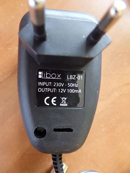 Foto uit de officiële melding: LIBOX Zasilacz antenowy uniwersalny Voeding — risico: Milieu
