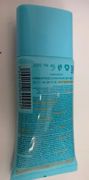 Foto aus der offiziellen Meldung: seesee AURA ultra comfort MINERAL DAY MOISTURIZER DEAD SEA MINERALS FOR ALL SKIN TYPES Feuchtigkeitsspendende  — Risiko: Chemikalie