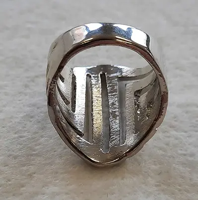 Photo de l’avis officiel: Bague — risque: Risque chimique (A12/01144/22)