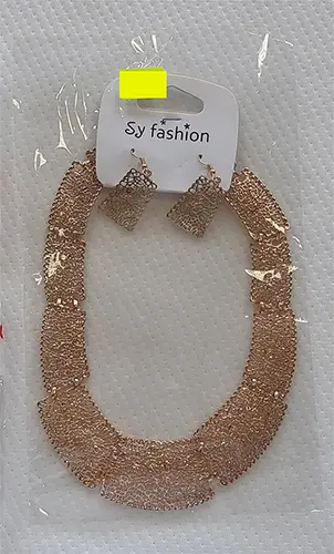 Photo de l’avis officiel: Sy fashion Set necklace and earrings Ensemble de bijoux — risque: Risque chimique