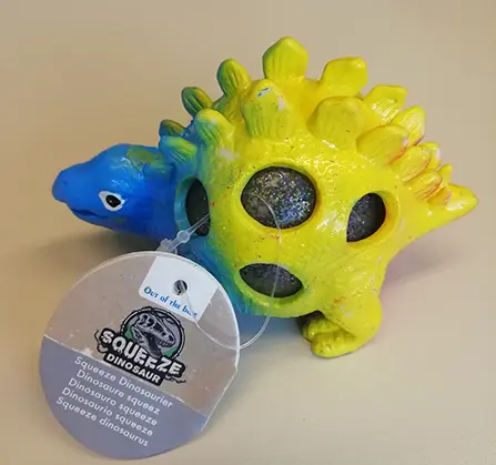 Foto dell’avviso ufficiale: Out Of The Blue KG Squeeze Dinosaur Giocattolo di spremere — rischio: Rischio microbiologico