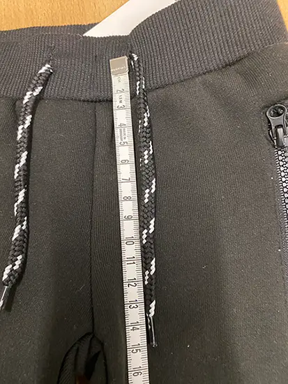 Foto dell’avviso ufficiale: Zeeman Pantaloni per bambini — rischio: Lesioni (A12/01206/22)