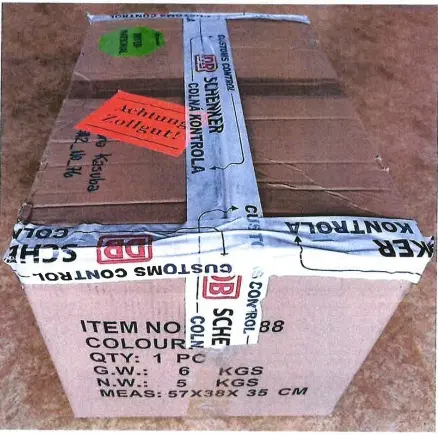 Foto do aviso oficial: El trike / motorsykkel til barn Passeio elétrico em triciclo — risco: Engasgamento