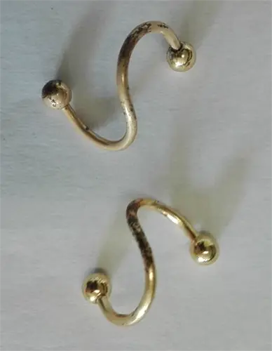 Foto dell’avviso ufficiale: Language of Jewels 316L Surgical Steel Set di piercing — rischio: Rischio chimico