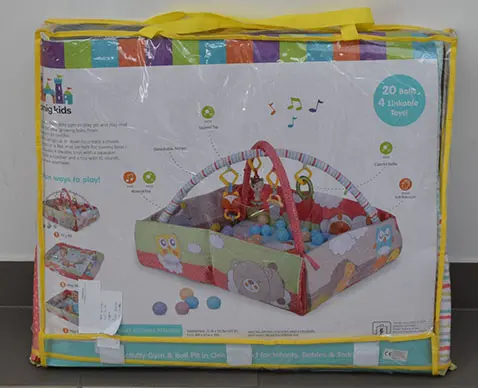 Photo from the official notice: konig kids 3 in 1 Play center activity play mat — choking risk