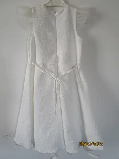 Photo de l’avis officiel: Cremix Robe d’enfant — risque: Blessures
