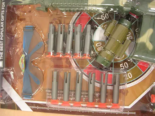 Photo from the official notice: Kaimingda Firepower gun toy gun set — choking & injuries risk