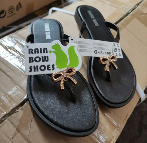 Foto dell’avviso ufficiale: R-Island Rainbow Island - Rainbow Shoes Infradito — rischio: Rischio chimico