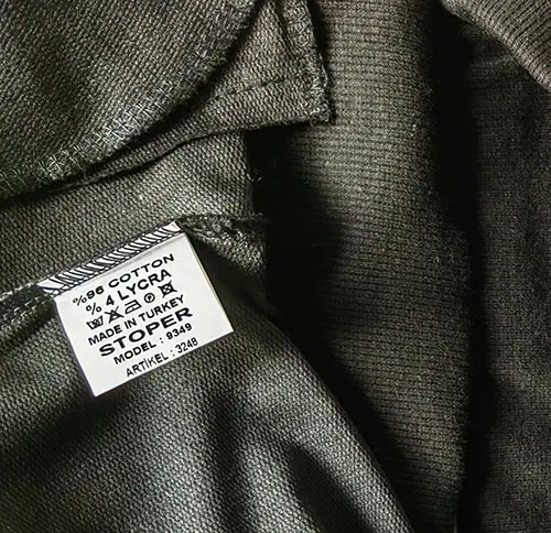Foto uit de officiële melding: STP-STOPER Sportkleding voor kinderen — risico: Verwonding
