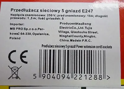 Foto do aviso oficial: Przedluzacz sieciowy 5 gniazd Chumbo de extensão — risco: Choque elétrico