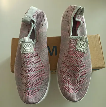 Photo de l’avis officiel: Emas Chaussures plates pour femmes — risque: Risque chimique (A12/01611/22)