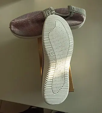 Photo de l’avis officiel: Emas Chaussures plates pour femmes — risque: Risque chimique (A12/01611/22)