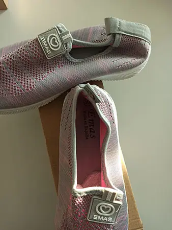 Photo de l’avis officiel: Emas Chaussures plates pour femmes — risque: Risque chimique (A12/01611/22)