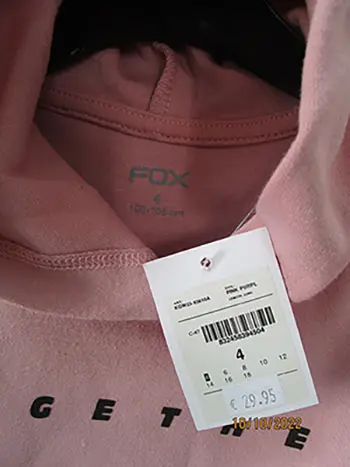 Foto do aviso oficial: Fox Pijama com capuz para crianças — risco: Ferimentos