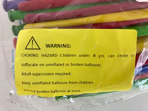 Photo de l’avis officiel: Lång ballong Ballons — risque: Risque chimique