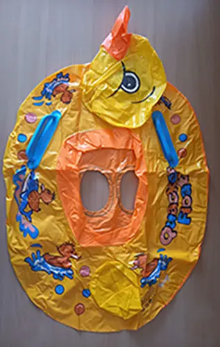 Photo from the official notice: Swim Ring QUACKER FLOAT inflatable children´s swimming float — chemical risk