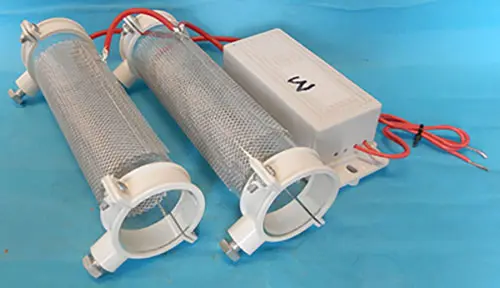 Photo from the official notice: OZON Specialista Quartz csőrendszer ozone generator — electric shock risk