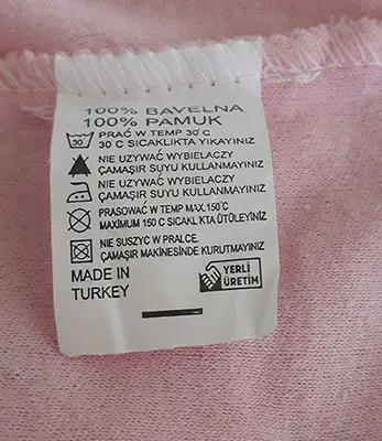 Photo from the official notice: Nana babies' clothing set — choking risk