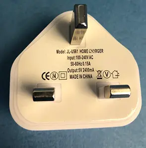 Photo de l’avis officiel: Ultrapower Fast Charging Plug with Double USB Ports Chargeur USB — risque: Choc électrique