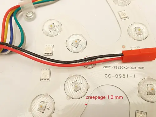 Foto do aviso oficial: i-Link i-Link Smart lamp with Speaker Lâmpada LED — risco: Choque elétrico