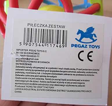 Foto do aviso oficial: Pegaz Toys Ball set (Pileczka zestaw) Brinquedo de chocalho — risco: Engasgamento & Lesões auditivas