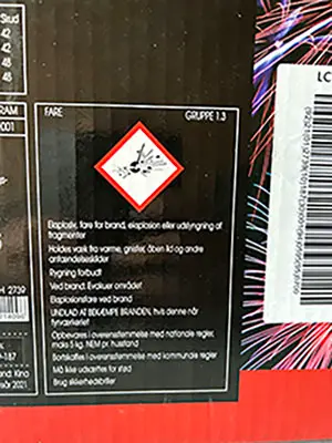 Photo from the official notice: LCH Fireworks A/S Den Kinesiske Mur — burns & damage to hearing risk