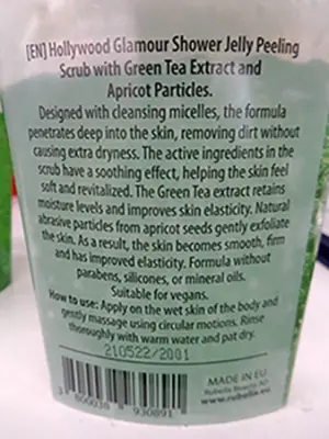 Foto dell’avviso ufficiale: Hollywood glamour Micellar Bubble Shower gel-scrub green tea extract &amp; apricots particles Gel doccia — rischio: Rischio chimico