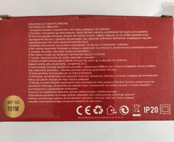 Photo de l’avis officiel: STANDART Chaîne d’éclairage — risque: Choc électrique