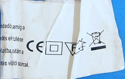 Photo from the official notice: Karácsonyi jégcsap égősor (Christmas icicle burning line) lighting chain — burns & electric shock risk