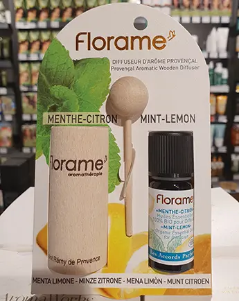 Foto uit de officiële melding: Florame Florame organic essential oils for diffusion Etherische oliën set — risico: Chemische risico's