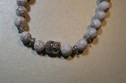 Foto dell’avviso ufficiale: ALSTER HERZ *ALSTER HERZ* Buddha Armband aus Lavastein oder Naturstein, Buddha Perlenarmband, zweiteilig Set b — rischio: Rischio chimico