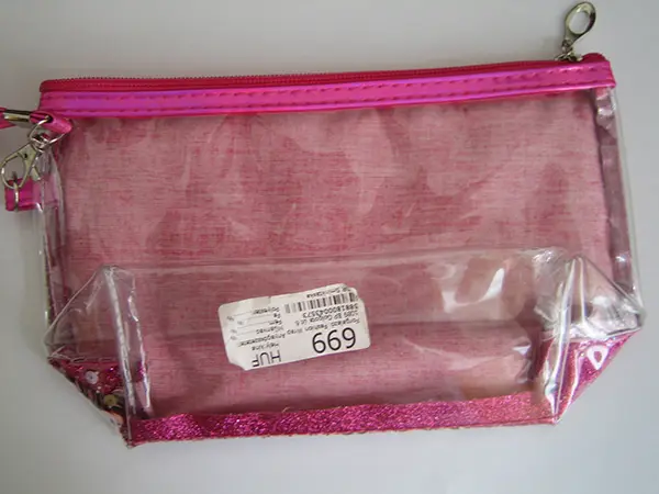 Photo de l’avis officiel: TOR Sminktáska MUST HAVE MAKE UP Sac cosmétique — risque: Risque chimique