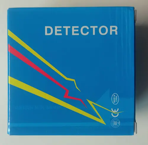 Photo from the official notice: Detector smoke detector — suffocation & burns risk