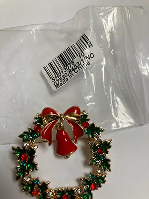 Photo de l’avis officiel: Brosch julkrans Broche — risque: Risque chimique