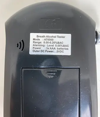 Foto dell’avviso ufficiale: Tester di alcool AT6000 — rischio: Ambiente