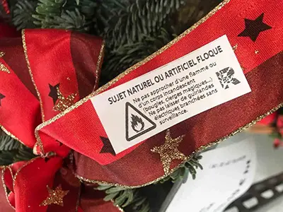Foto do aviso oficial: Grinalda com velas — risco: Incêndio