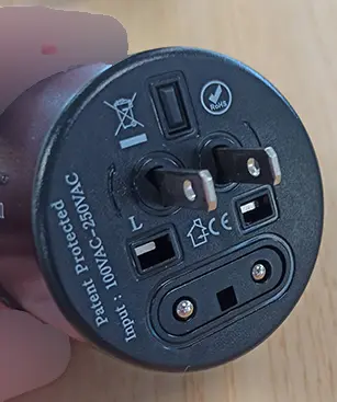 Photo de l’avis officiel: G&amp;BL Universal Multitravel Adapter Adaptateur de voyage — risque: Choc électrique